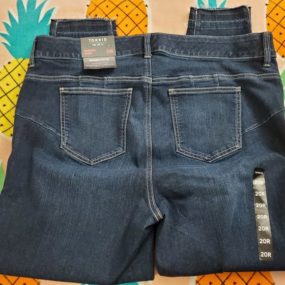NEW TORRID "Bombshell Skinny" Dark Wash Jeans 20R - Picture 3 of 5